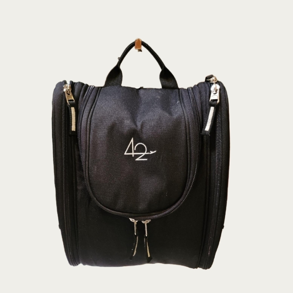 42 TRAVEL Mens Hanging Toiletry Bag